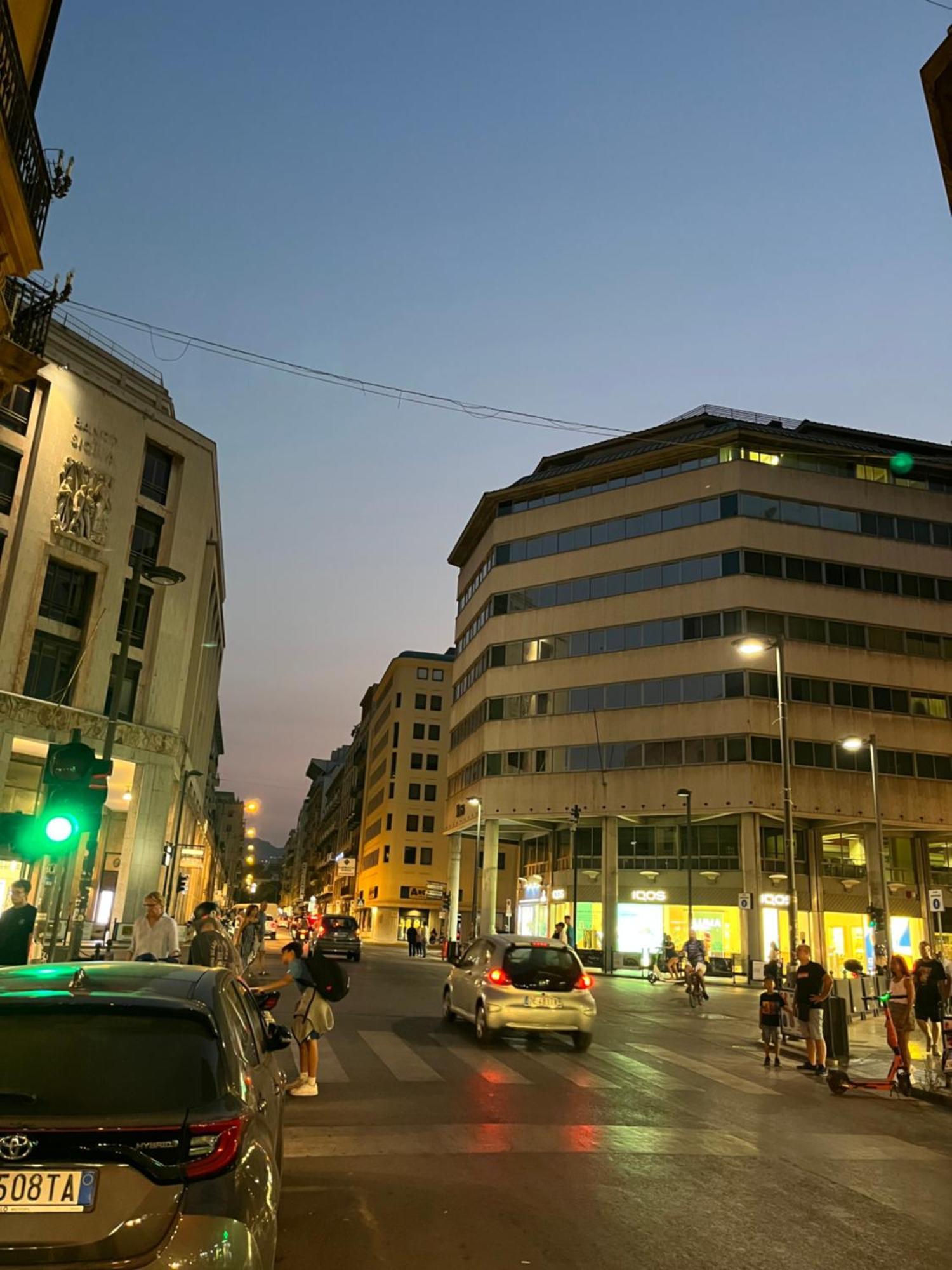 4 Country Side - City Center Palerme Extérieur photo